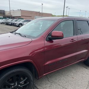 JEEP GRAND CHEROKEE - 2