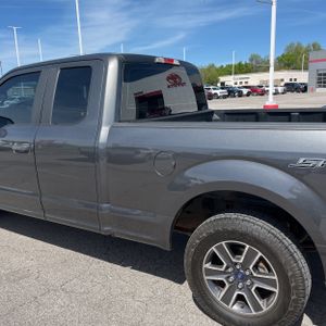 FORD F-150 XL - 6