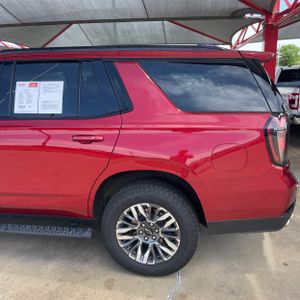 CHEVROLET TAHOE Z71 - 6