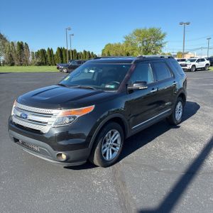 FORD EXPLORER XLT - 1
