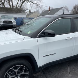 JEEP COMPASS LIMITED 4X4 - 2