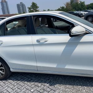 2015 Mercedes-BENZ C-CLASS photo 10
