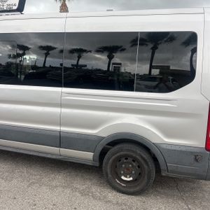 2015 FORD TRANSIT-350 XLT — фото 6