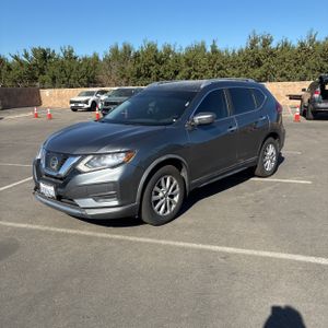 صورة 1 لـ 2017 Nissan ROGUE SV