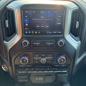 صورة مصغرة 37 لـ 2020 Chevrolet SILVERADO 1500 RST