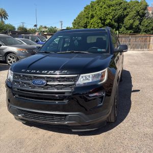 FORD EXPLORER XLT - 1