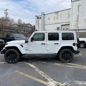 JEEP WRANGLER 4XE SAHARA 4X4 - 3