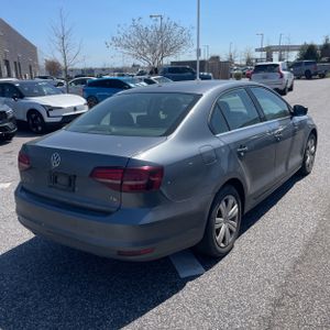 VOLKSWAGEN JETTA S 4D SEDAN - 8