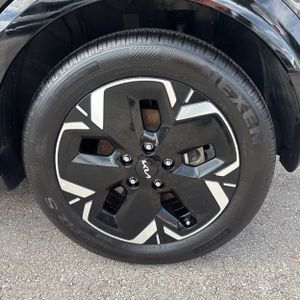 2023 KIA NIRO EV WIND thumbnail 18