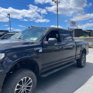 FORD F-150 XLT - 2