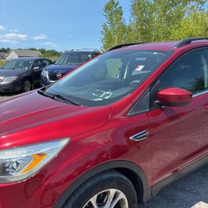2017 FORD ESCAPE SE 照片 2