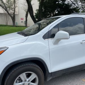 CHEVROLET TRAX LT - 2