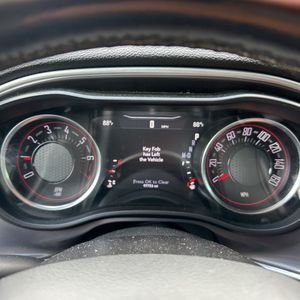 2019 Dodge CHALLENGER SXT — миниатюра 38