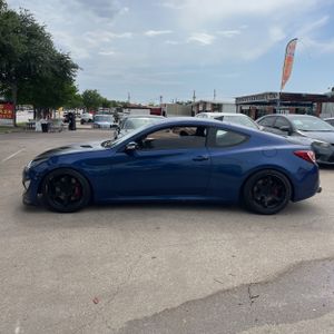 HYUNDAI GENESIS COUPE 3.8 R-SPEC - 3