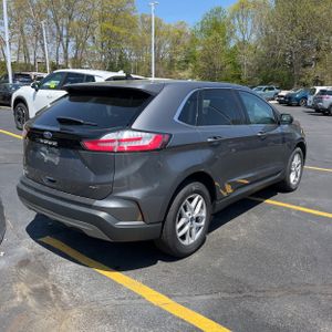 FORD EDGE SEL - 7