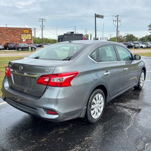 2017 Nissan SENTRA SV — фото 8