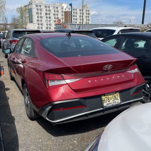 HYUNDAI ELANTRA SEL - 4