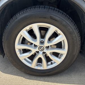 صورة مصغرة 17 لـ 2019 Nissan ROGUE SV