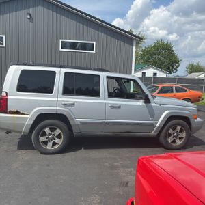 JEEP COMMANDER BASE - 10
