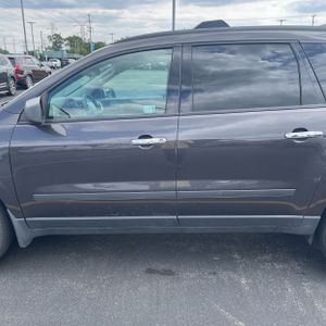 2015 Chevrolet TRAVERSE LS — фото 4
