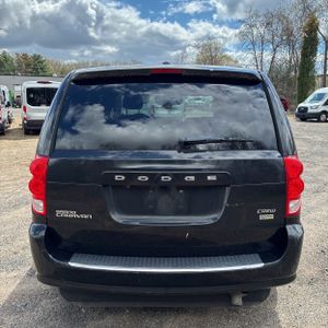 DODGE GRAND CARAVAN - 7