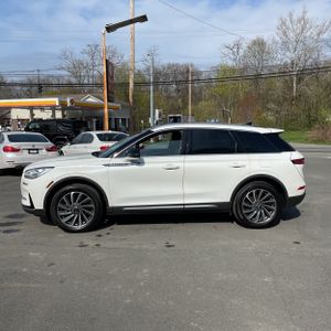 LINCOLN CORSAIR RESERVE - 3