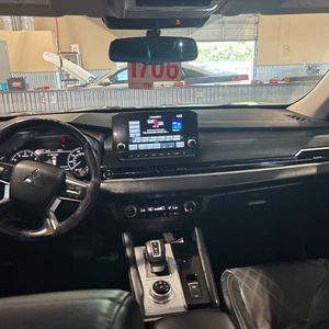 صورة 36 لـ 2022 Mitsubishi OUTLANDER SEL SPECIAL EDITION
