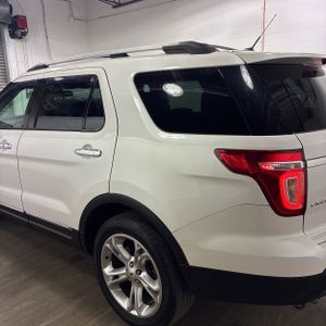 FORD EXPLORER LIMITED - 6