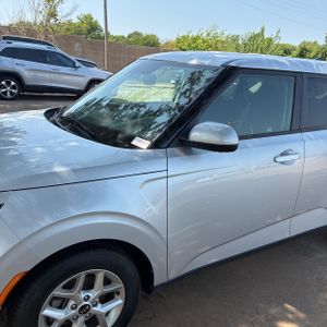 2021 KIA SOUL S 照片 2