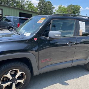 صورة 2 لـ 2019 JEEP RENEGADE TRAILHAWK