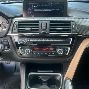 2015 BMW M4 BASE 照片 38