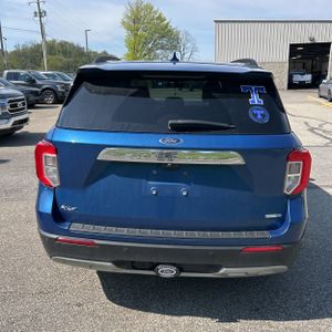 FORD EXPLORER XLT - 7