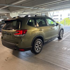 صورة 8 لـ 2020 Subaru FORESTER PREMIUM