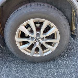 2017 Nissan ROGUE SV — миниатюра 18
