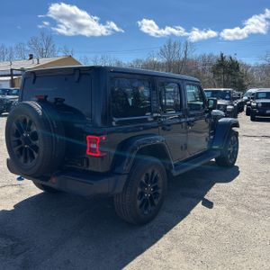 JEEP WRANGLER 4XE UNLIMITED SAHARA 4X4 - 8