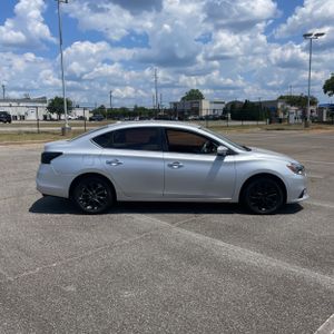 NISSAN SENTRA SV - 10