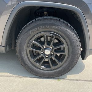 2019 JEEP GRAND CHEROKEE LAREDO E thumbnail 20