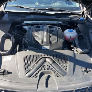 2017 Porsche MACAN S 照片 42