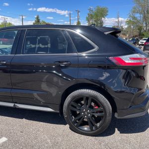FORD EDGE ST - 6