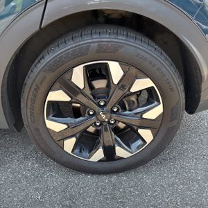 صورة مصغرة 18 لـ 2024 KIA SPORTAGE PLUG-IN HYBRID X-LINE
