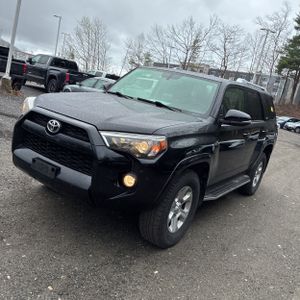 TOYOTA 4RUNNER - 1