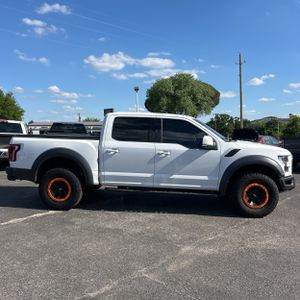 FORD F-150 RAPTOR - 10