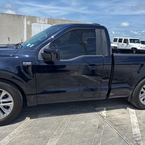 FORD F-150 XL - 4