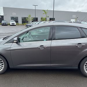 FORD FOCUS TITANIUM - 4