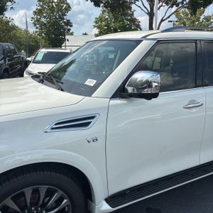 2021 Nissan ARMADA PLATINUM — фото 2