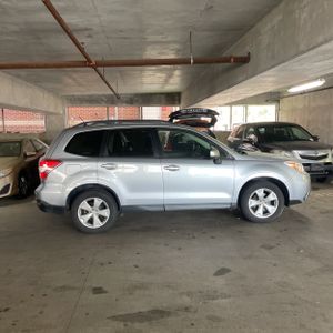 SUBARU FORESTER 2.5I PREMIUM - 10