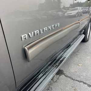 2011 Chevrolet AVALANCHE LS — миниатюра 49