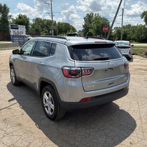 2024 JEEP COMPASS LATITUDE — фото 5