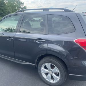 صورة 6 لـ 2015 Subaru FORESTER 2.5I PREMIUM