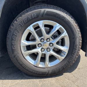 2021 Chevrolet TRAVERSE LS — миниатюра 20